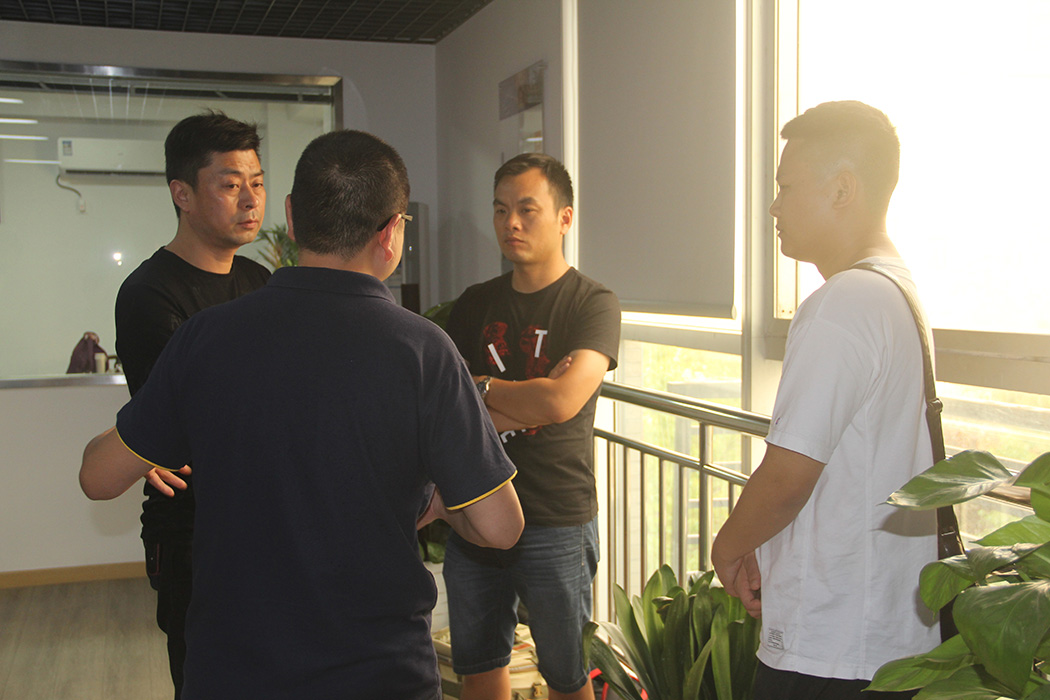 1533177469412674.jpg 照(zhào)片 290.jpg